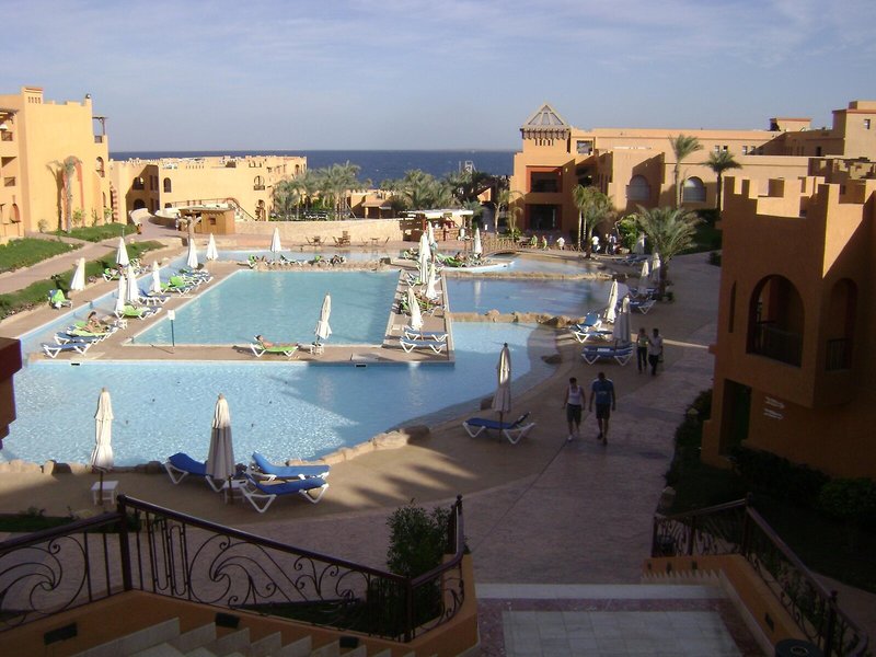 Rehana Royal Beach & Spa 19