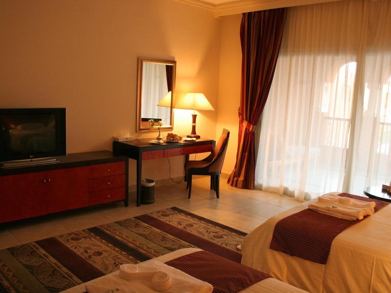 Rehana Royal Beach & Spa 30