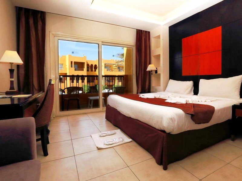 Rehana Royal Beach & Spa 32
