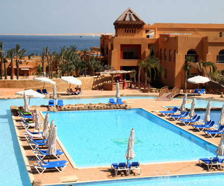 Rehana Royal Beach & Spa 1