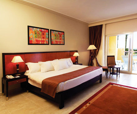 Rehana Royal Beach & Spa 4