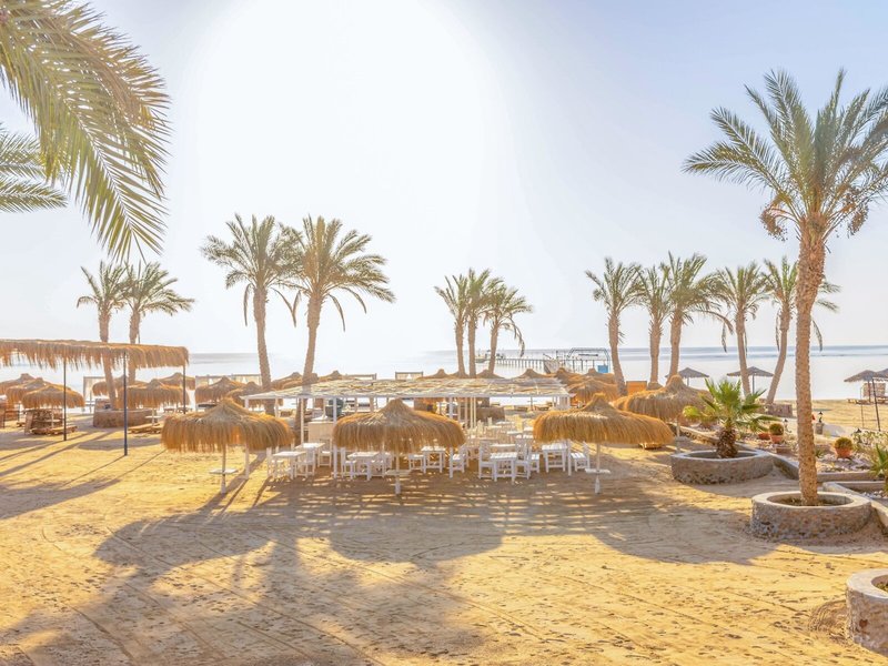 Bliss Marina Beach Resort 6