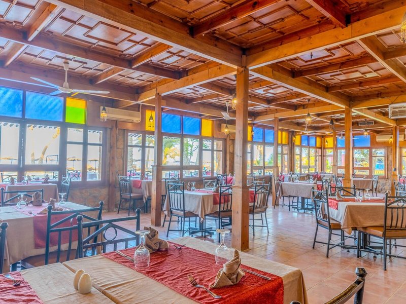 Bliss Marina Beach Resort 14