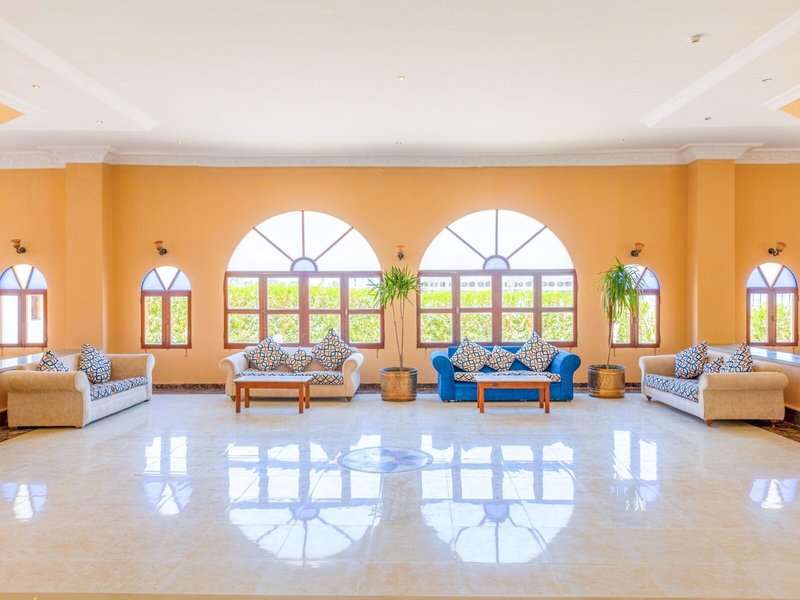 Bliss Marina Beach Resort 19