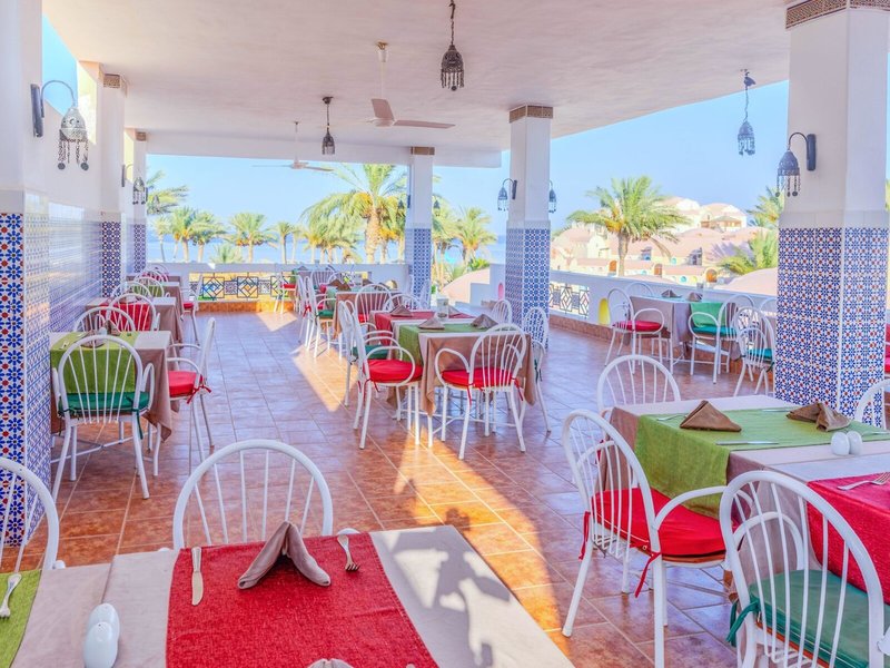 Bliss Marina Beach Resort 33