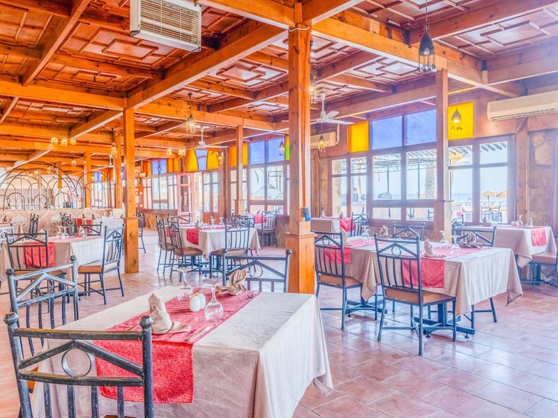 Bliss Marina Beach Resort 35