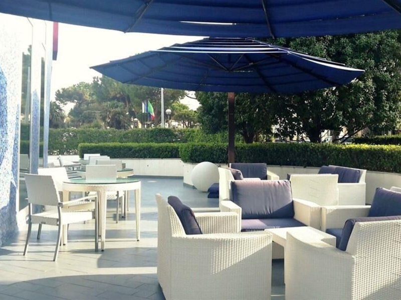 Mercure Rimini Lungomare 2 - Beach