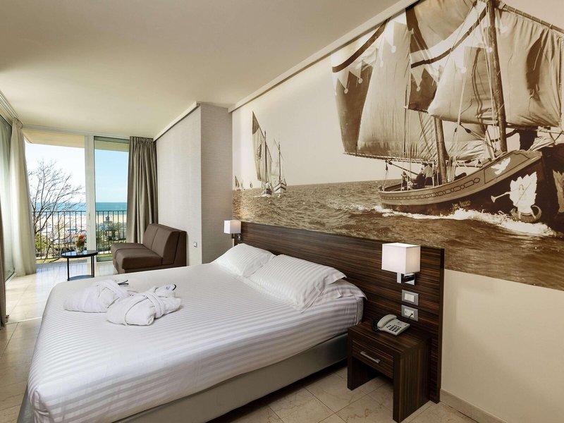 Mercure Rimini Lungomare 29 - Room Example