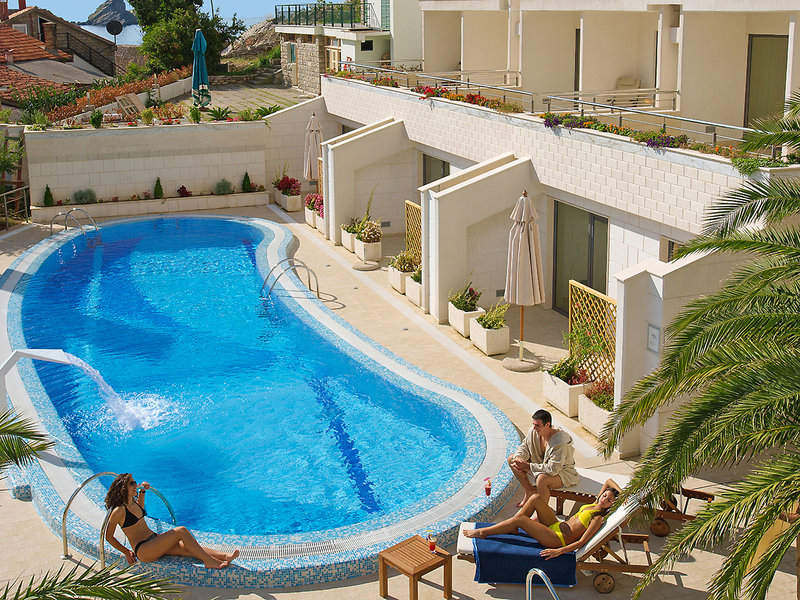 Monte Casa Spa & Wellness 10 - Outdoor Pool