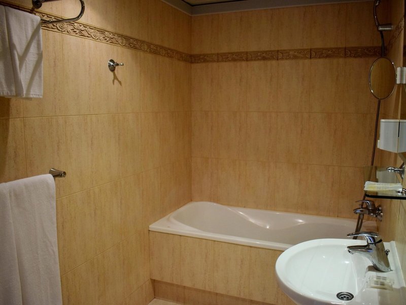 Royal Beach 9 - Room Example