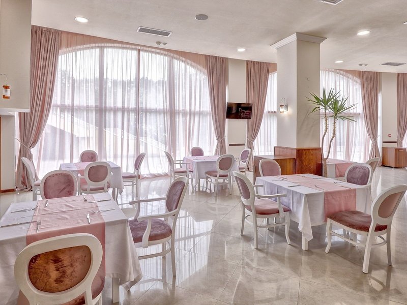 Central 18 - Restaurant