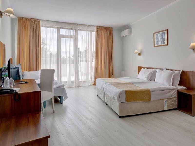 Central 26 - Room Example