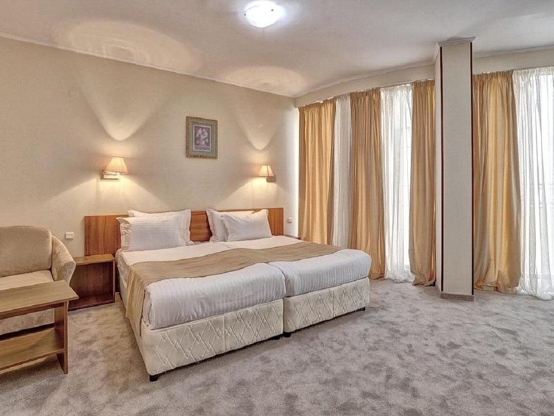 Central 30 - Room Example