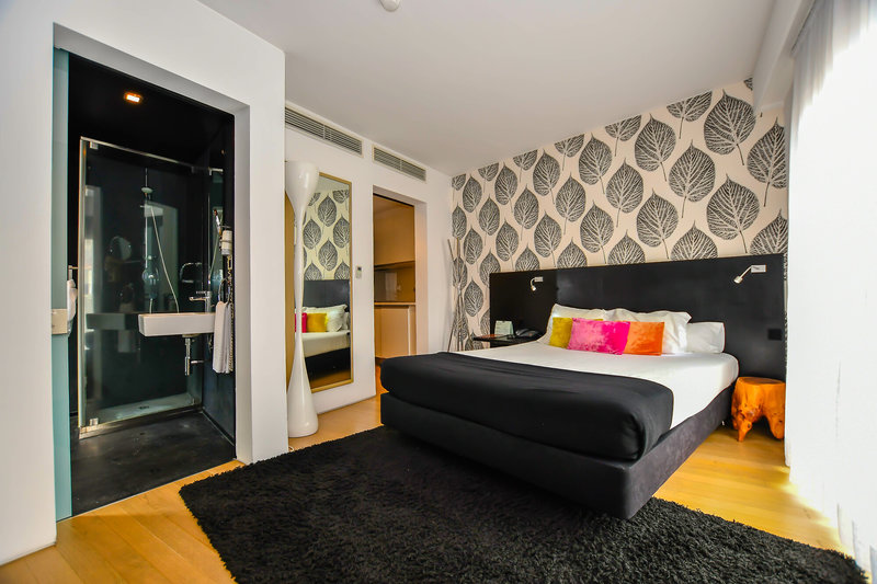 Funchal Design 8