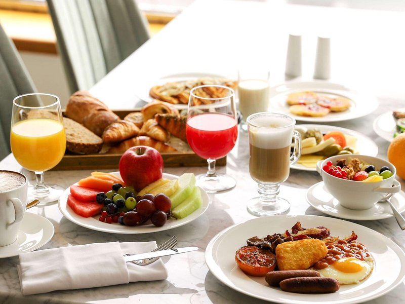 Queen Elizabeth 2 15