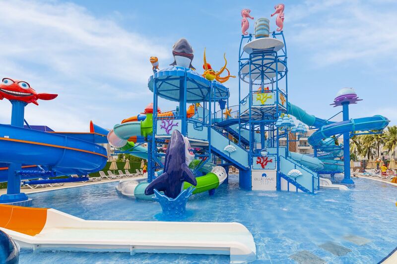 Blue Wave Suite Hotel 45