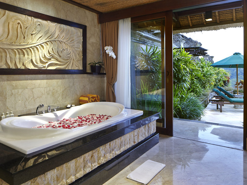 The Royal Pita Maha 28 - Room Example