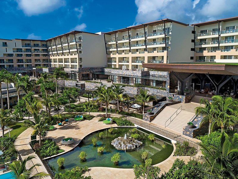 Dreams Natura Resort & Spa 11