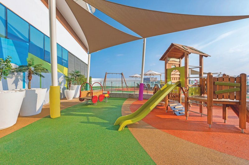 Hampton by Hilton Marjan Island 32