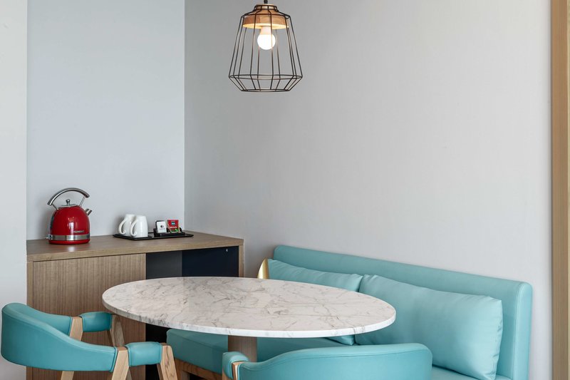 Hampton by Hilton Marjan Island 6