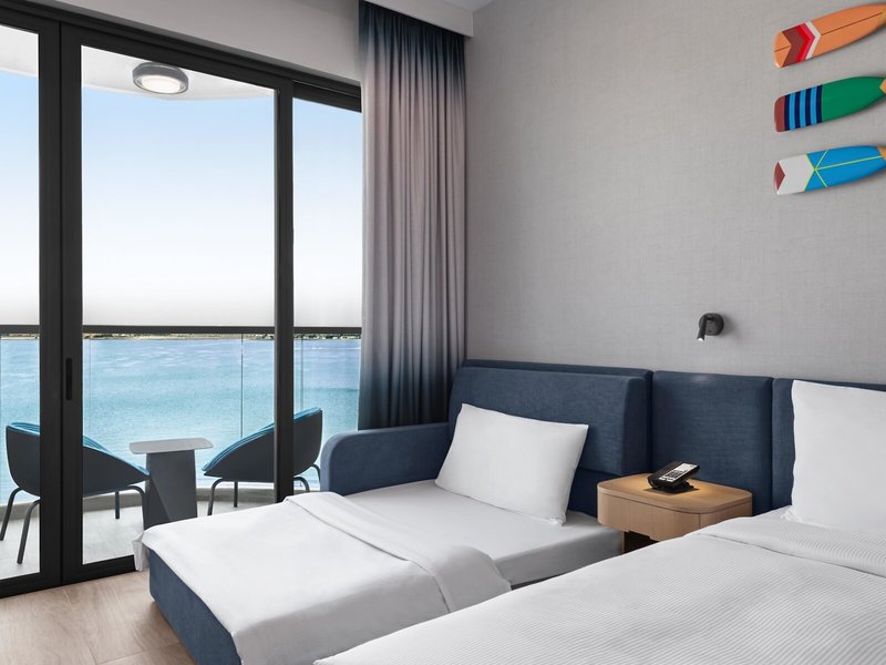 Hampton by Hilton Marjan Island Resort 33