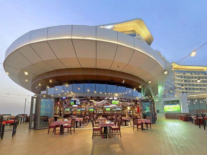 Hampton by Hilton Marjan Island 18
