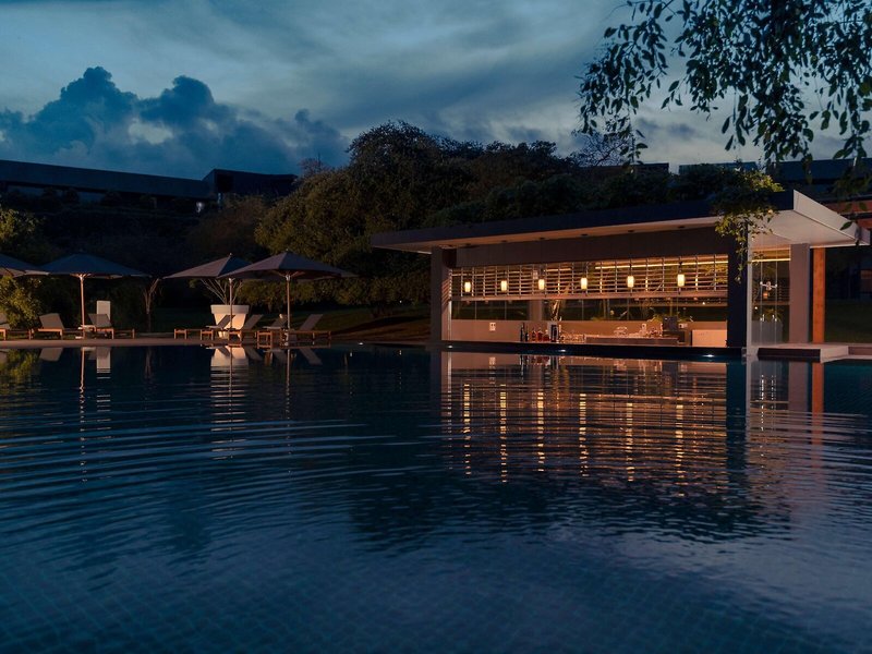 DoubleTree by Hilton Weerawila Rajawarna Resort 12