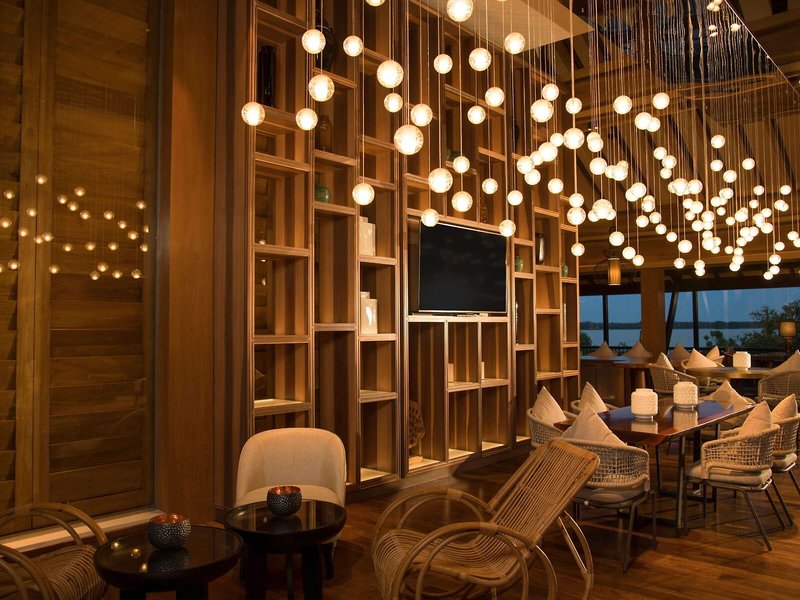 DoubleTree by Hilton Weerawila Rajawarna Resort 24