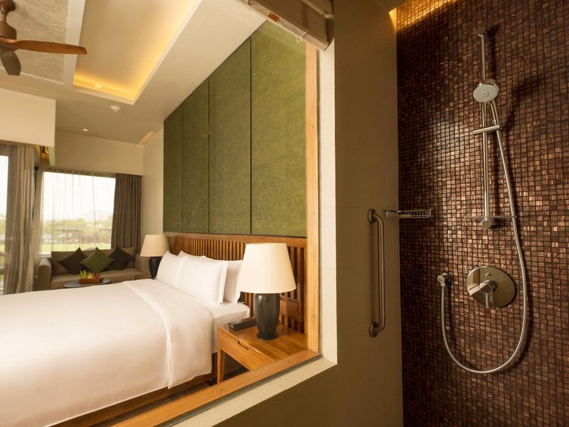 DoubleTree by Hilton Weerawila Rajawarna Resort 48