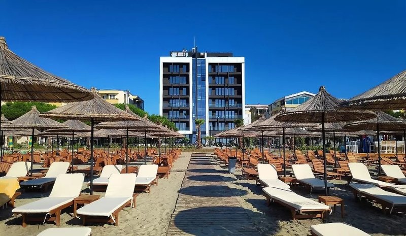 Supreme Hotel & Spa 9