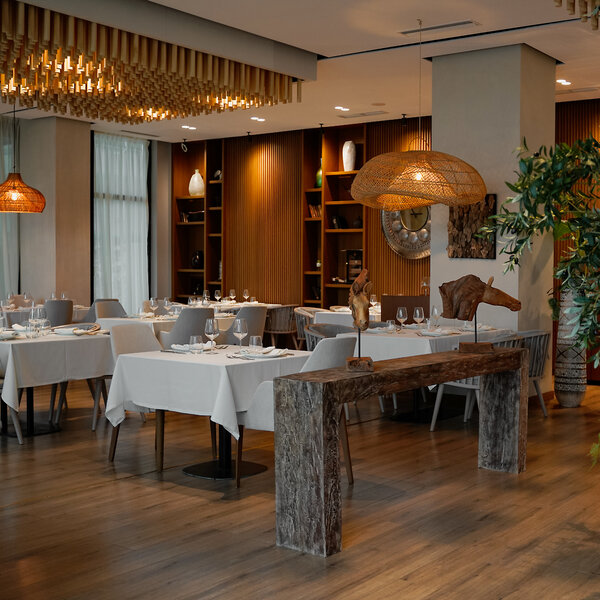 Supreme Hotel & Spa 12