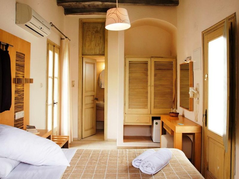 Olia 7 - Room Example