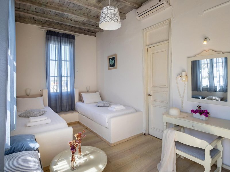 Olia 11 - Room Example