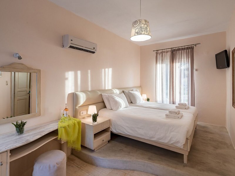 Olia 16 - Room Example