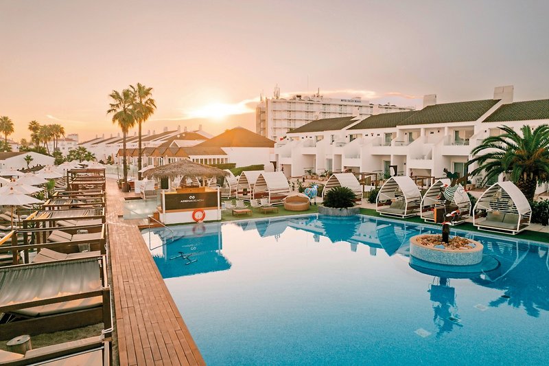 Lago Resort Menorca  1