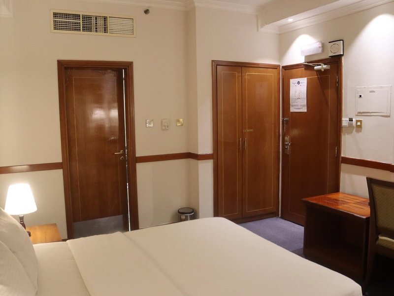 Sadaf Delmon Hotel 19