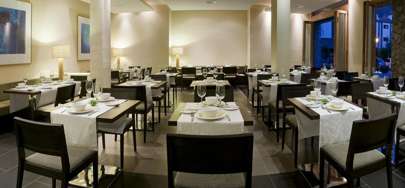 Hotel Playa Calera 11