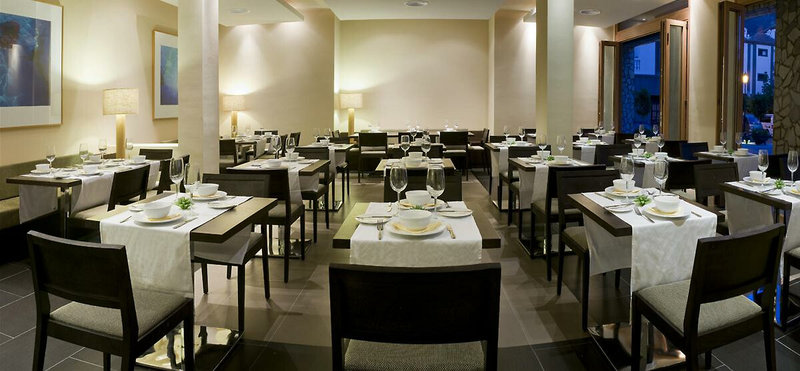 Hotel Playa Calera 13