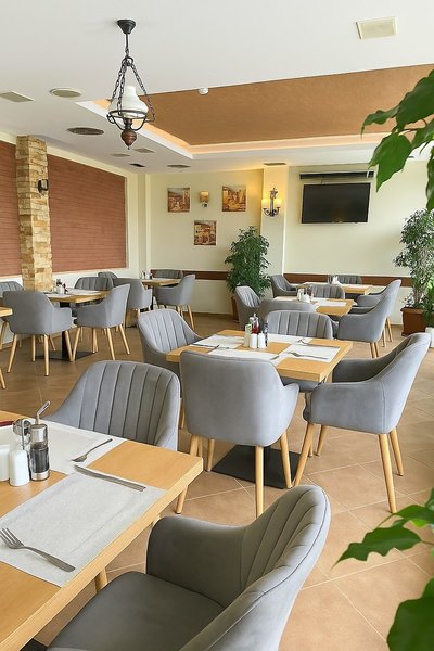 Hotel Yuzhni Noshti 2