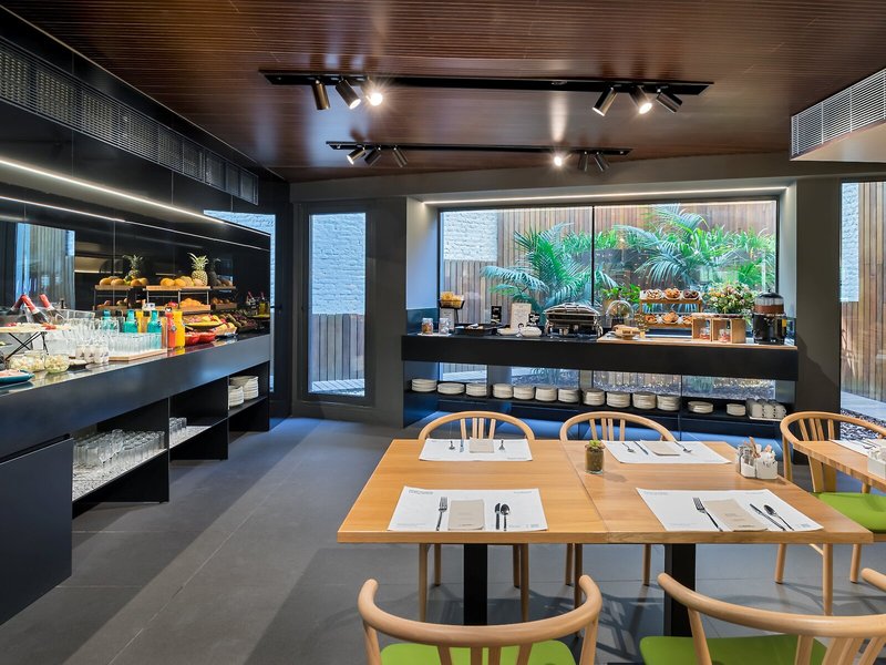 Occidental Diagonal 414 25