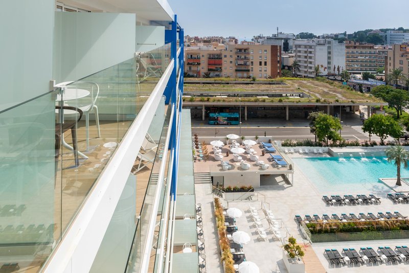 L´Azure Hotel  64