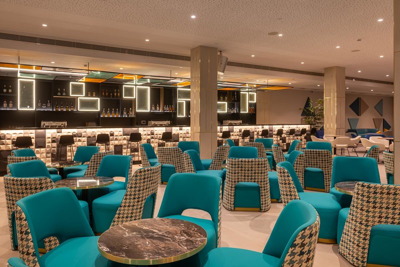 L'Azure Hotel 18
