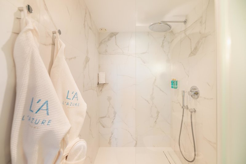 L'Azure Hotel 46