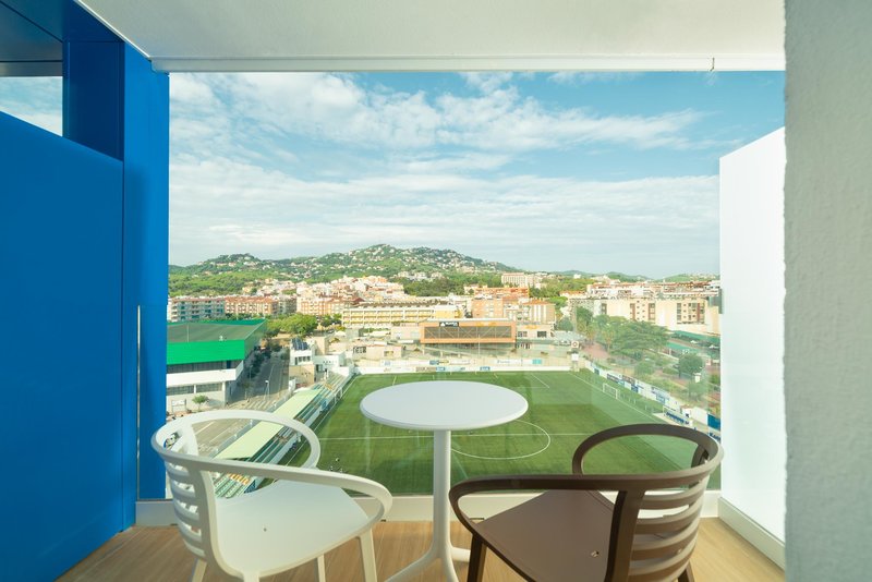 L'Azure Hotel 62