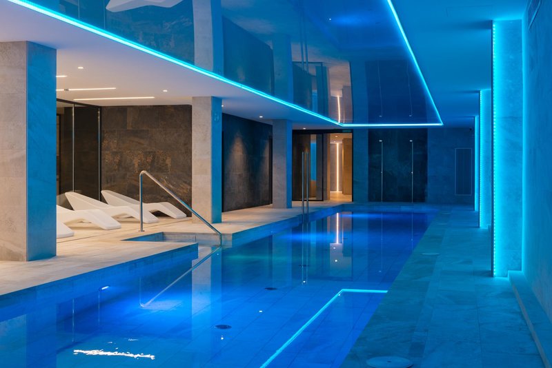 L'Azure Hotel 105