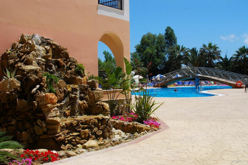 Majestic Hotel & Spa 2