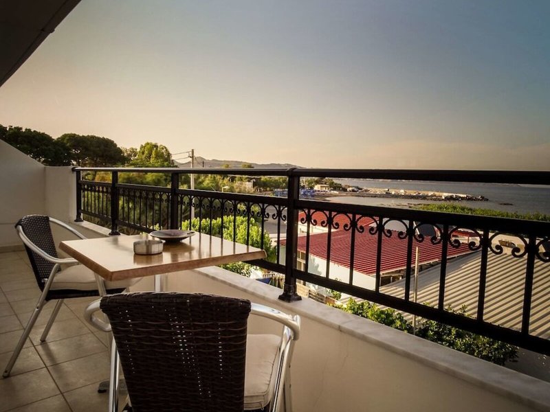 Tsambikos Apartments 21