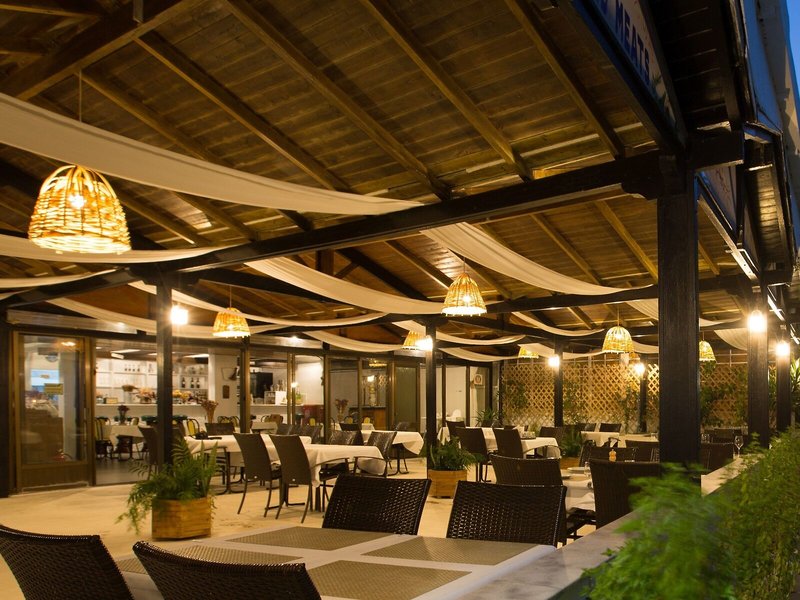 Tsambikos Apartments 22