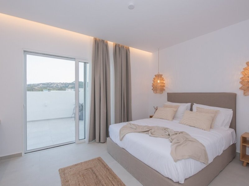 Tsambikos Apartments 34