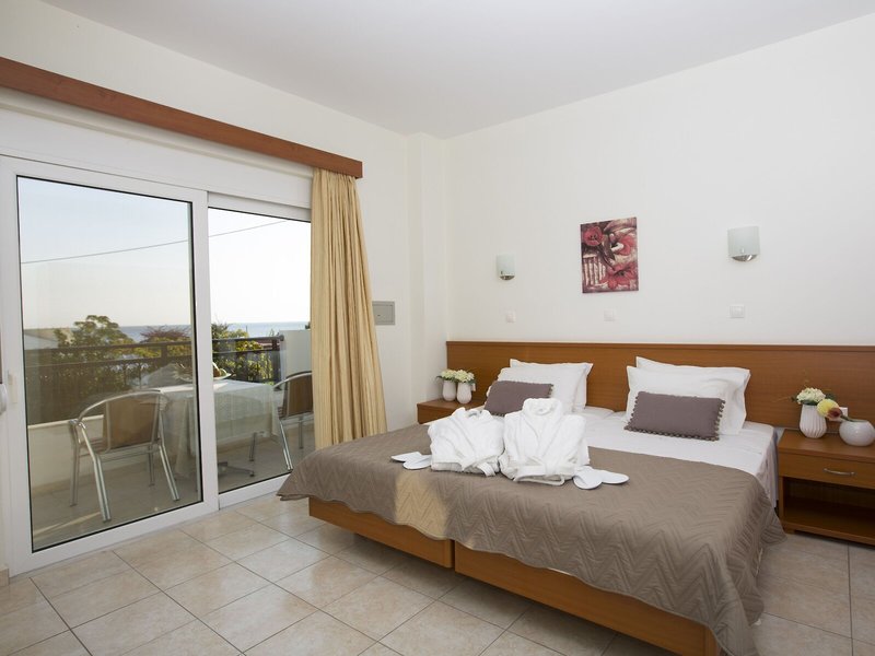 Tsambikos Apartments 47
